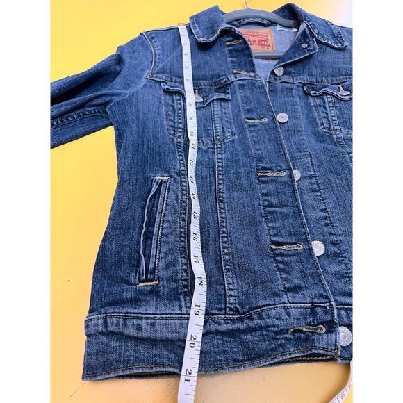 Levi Strauss Co. Trucker Denim Jacket Cropped Long Sleeves Dark Wash Womens M - Picture 8 of 8